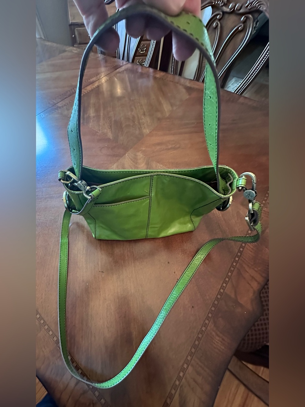 HOBO Lime Green Leather Shoulder Bag with Exterior Pocket - Picture 6 of 10